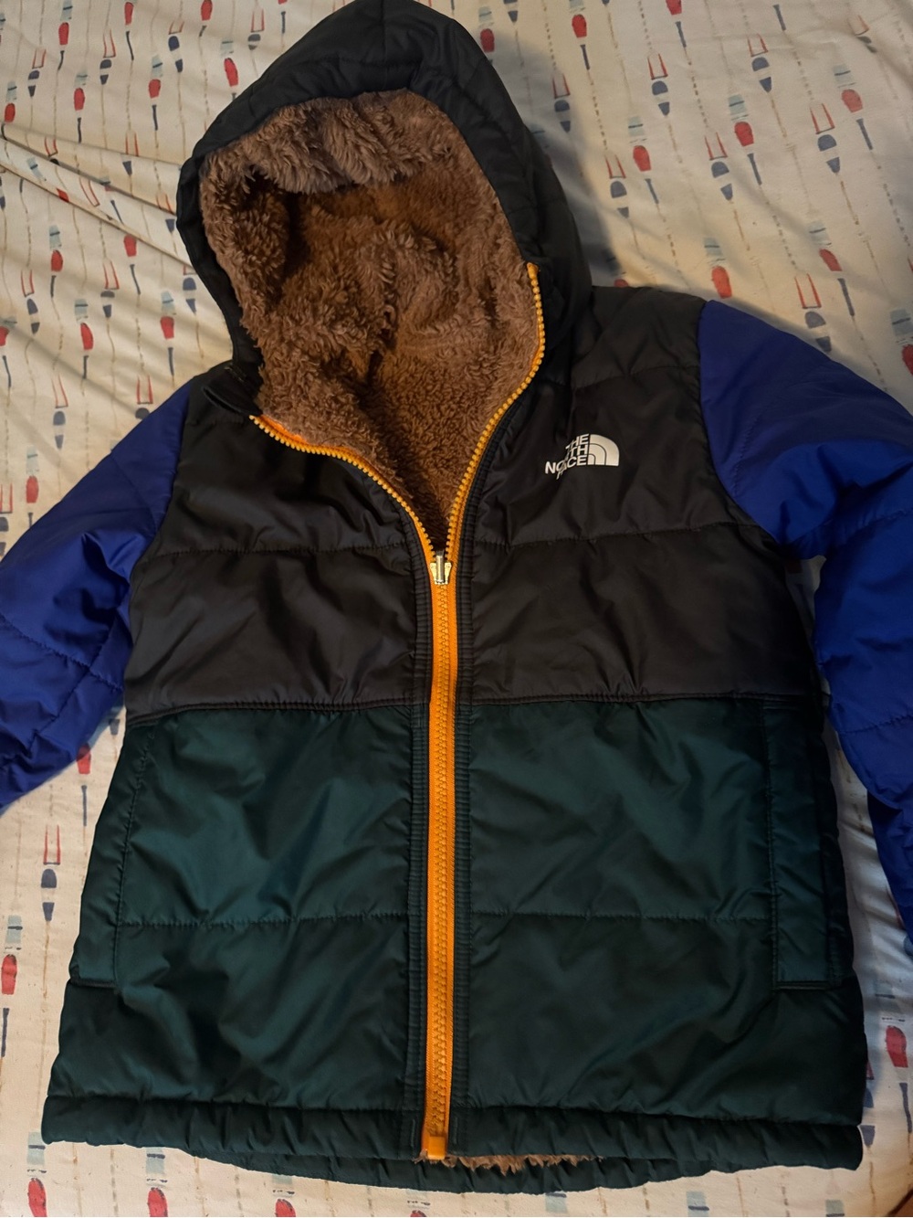 The North Face Colorblock Puffer Jacket - Green/Black/Royal Blue REVERSIBLE